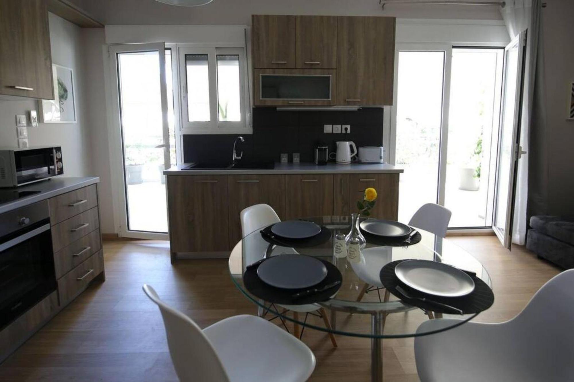 Apartmán Penthouse Lux Flat With 2 Bd Next To Larissis Atény Exteriér fotografie