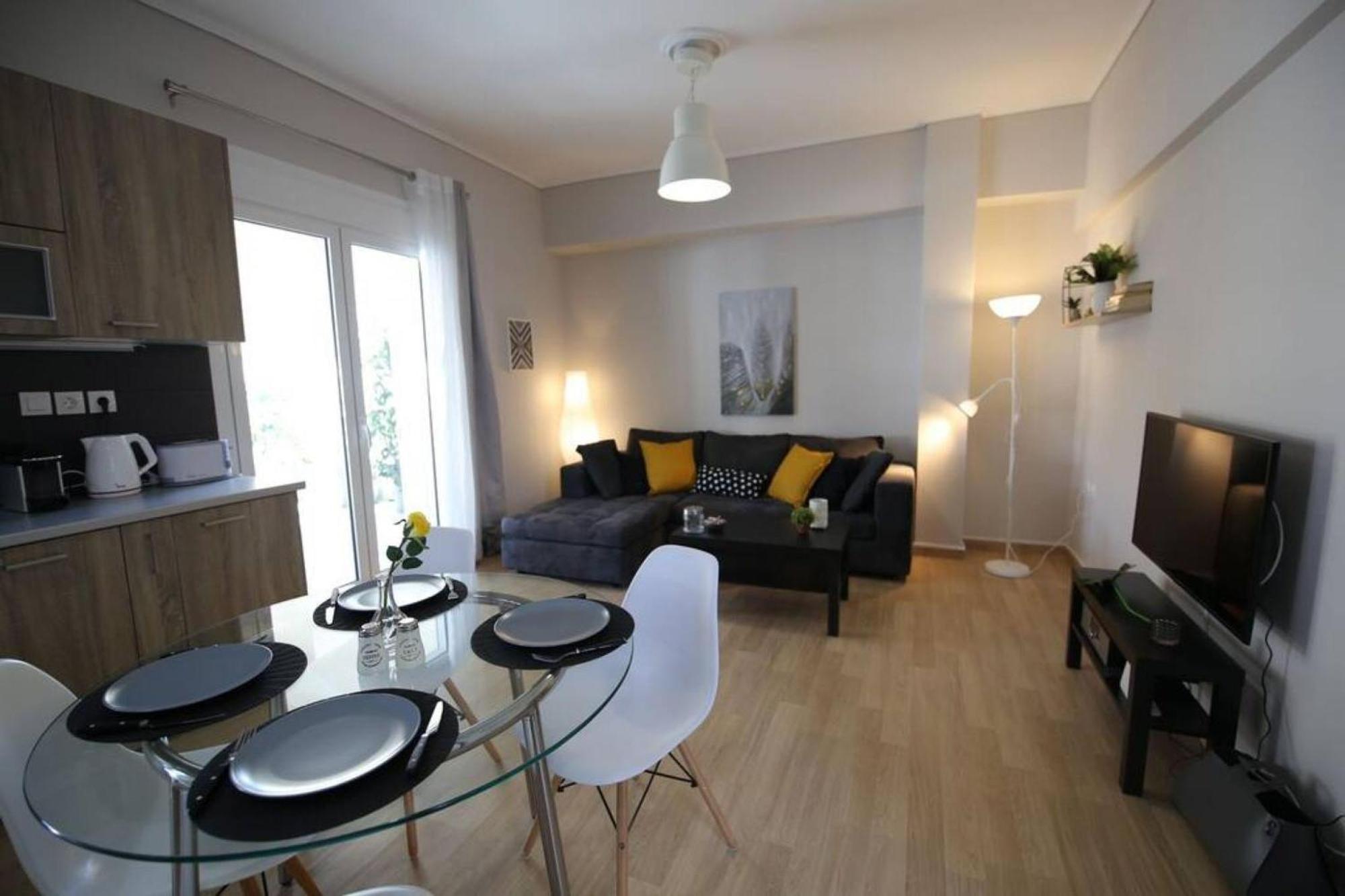 Apartmán Penthouse Lux Flat With 2 Bd Next To Larissis Atény Exteriér fotografie