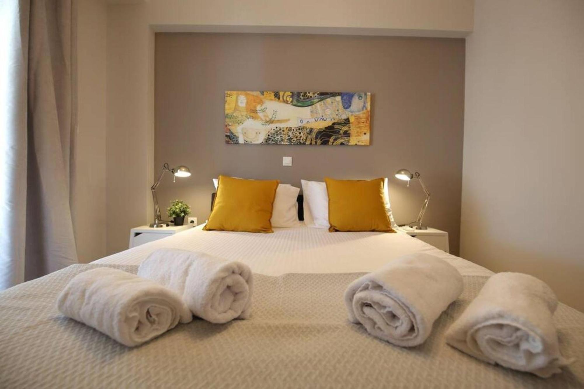 Apartmán Penthouse Lux Flat With 2 Bd Next To Larissis Atény Exteriér fotografie